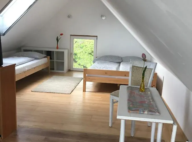 Siposreti Apartmanhaz דירה Szentgyorgyvar